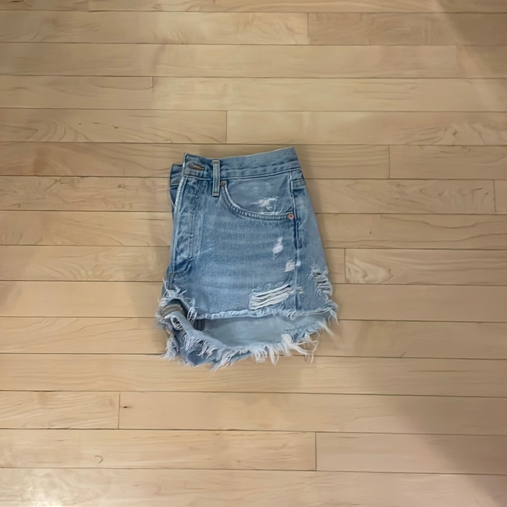 Agolde shorts!
